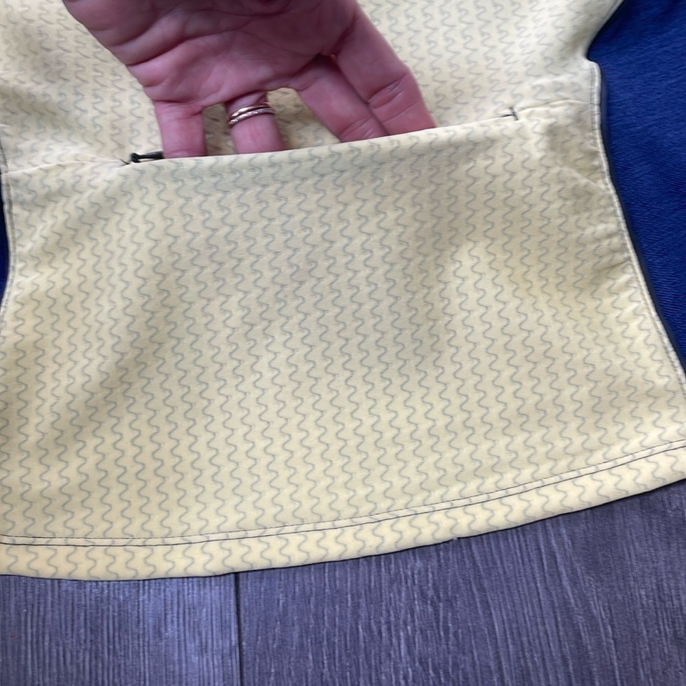 Fushionwear by ARYS blue yellow colourblovk  Sleeveless Tank - Picture 10 of 14